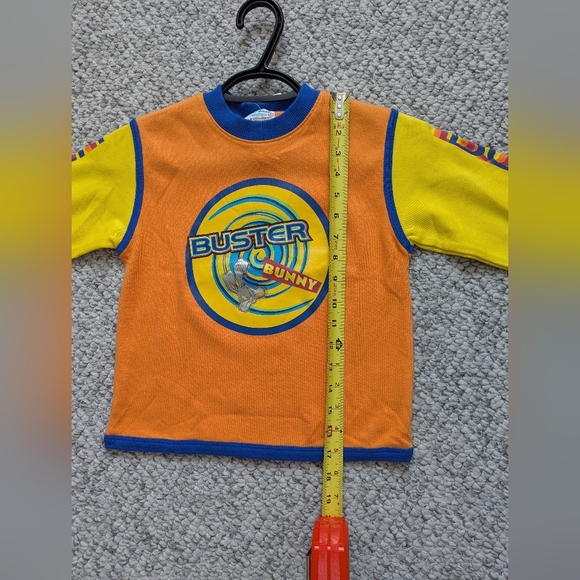 BNWT Kids Unisex Buster Bunny Sweatshirt (Size 6) - Picture 7 of 12